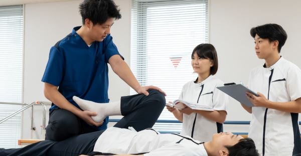 麻生リハビリテーション大学校_授業風景2