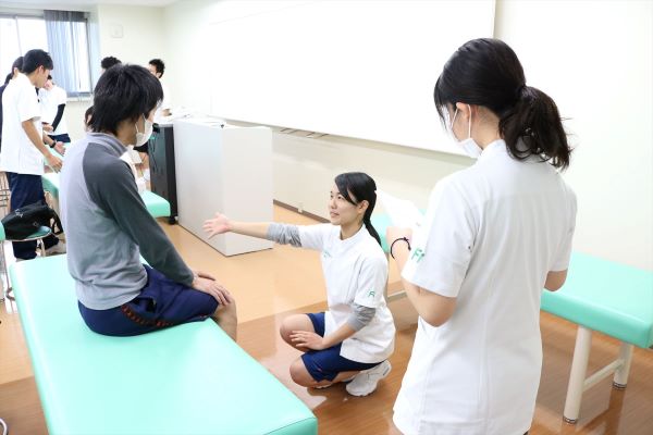 福岡医療専門学校_授業風景