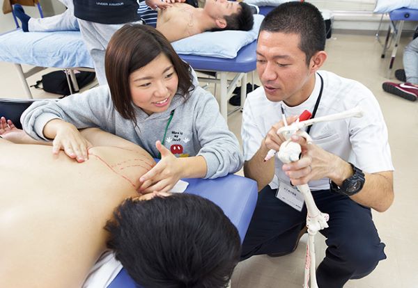 福岡リハビリテーション大学校_授業風景1