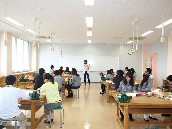 北九州リハビリテーション学院_授業風景