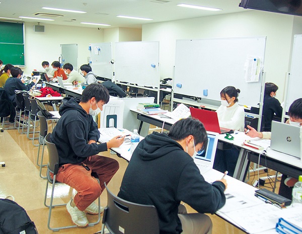 帝京大学　福岡キャンパス_授業風景